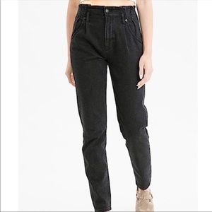 American Eagle Outfitters Paper Bag Mom Jeans Size 0 Reg Black Wash High Waisted